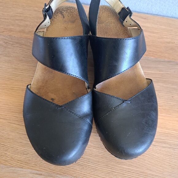 Dansko Thea Leather Clogs Slingback Sandals Wood Cut Out Black Womens 38 7 7.5 - Picture 8 of 10